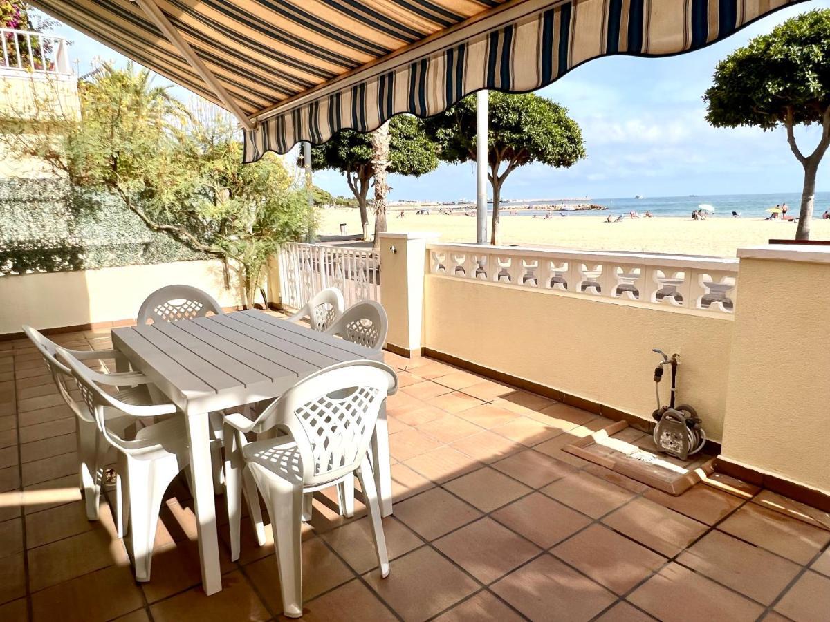 Casa Comoda Delante De La Playa Con Vista Al Mar Cambrils Exterior photo